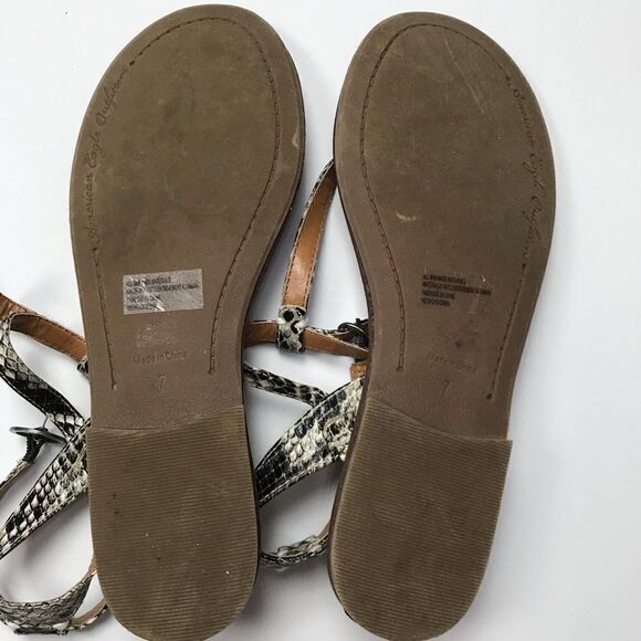 American Eagle Women’s Snake Print Thong Sandals - Picture 4 of 6